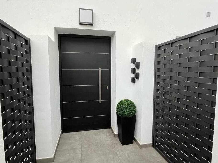 XX D Apartamentos Morales & Arnal Ronda Dış mekan fotoğraf